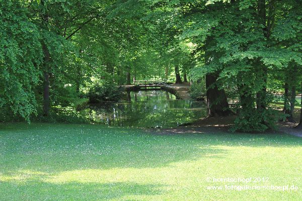 Bayreuth Eremitage - Brueckenweiher